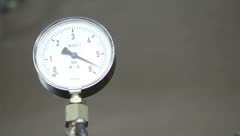 Photo 1: pressure gauge after restart